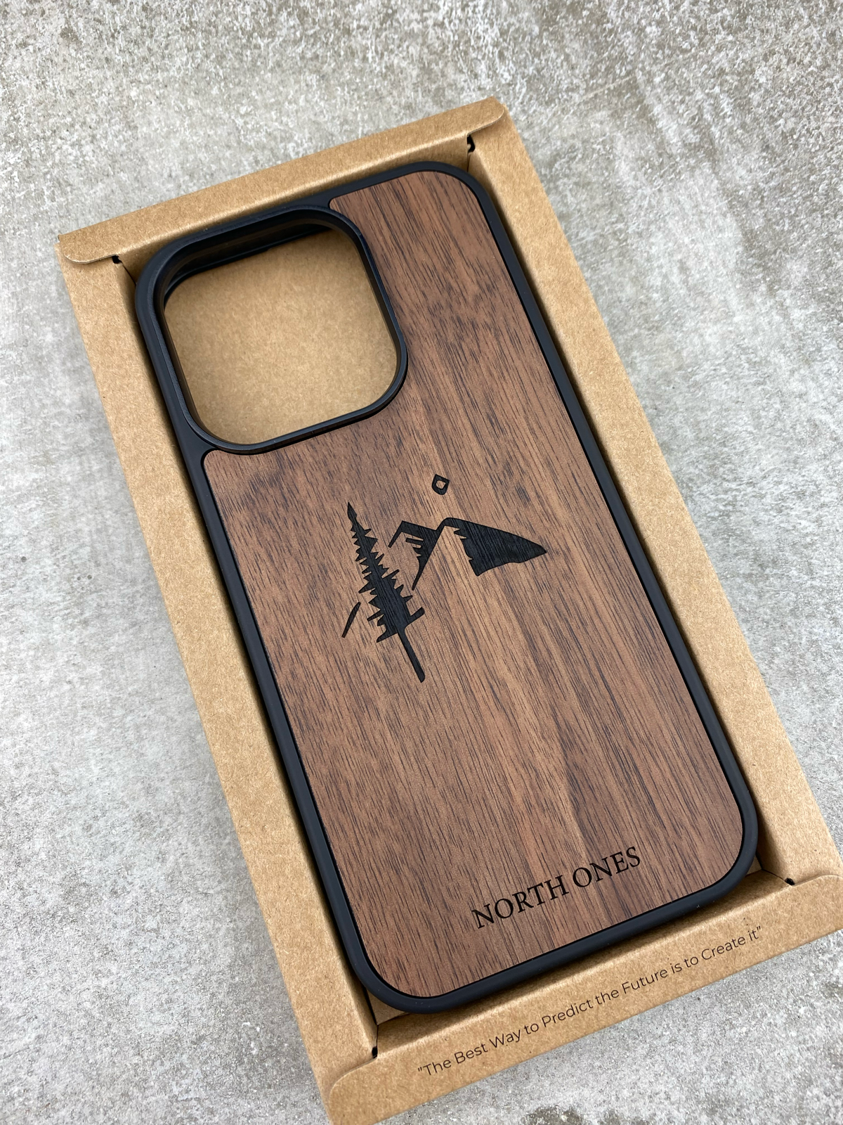 phone case fjall